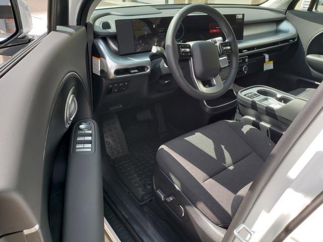 2026 Hyundai Ioniq SE photo 9