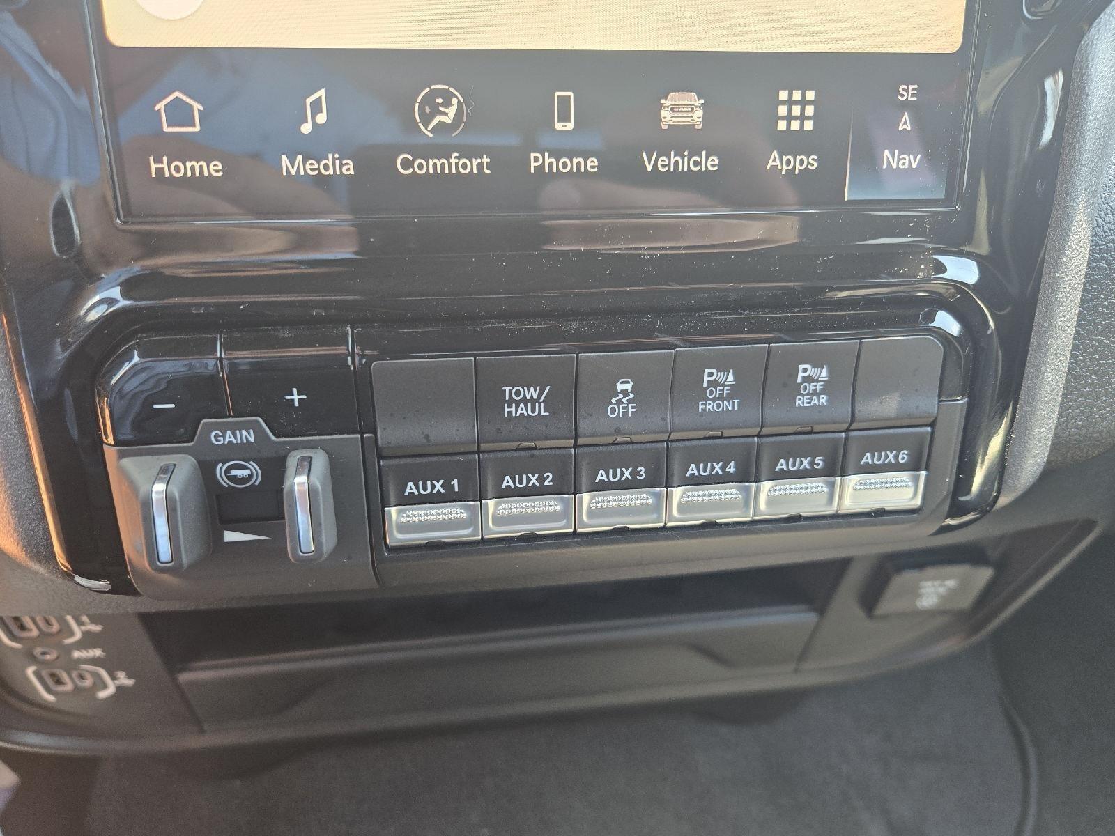 2026 Ram 2500 Tradesman photo 16