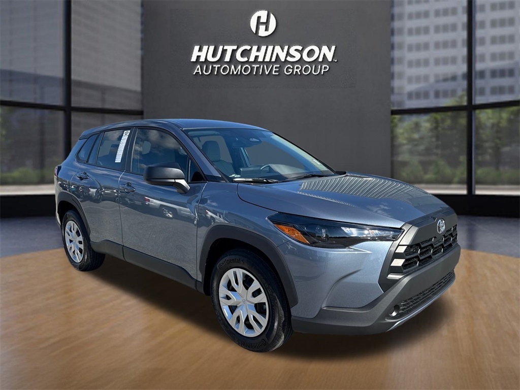 2026 Toyota Corolla Cross L's photo