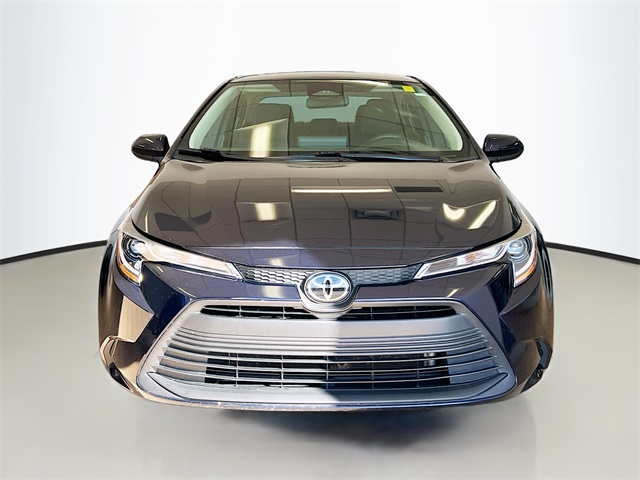 2024 Toyota Corolla LE photo 2