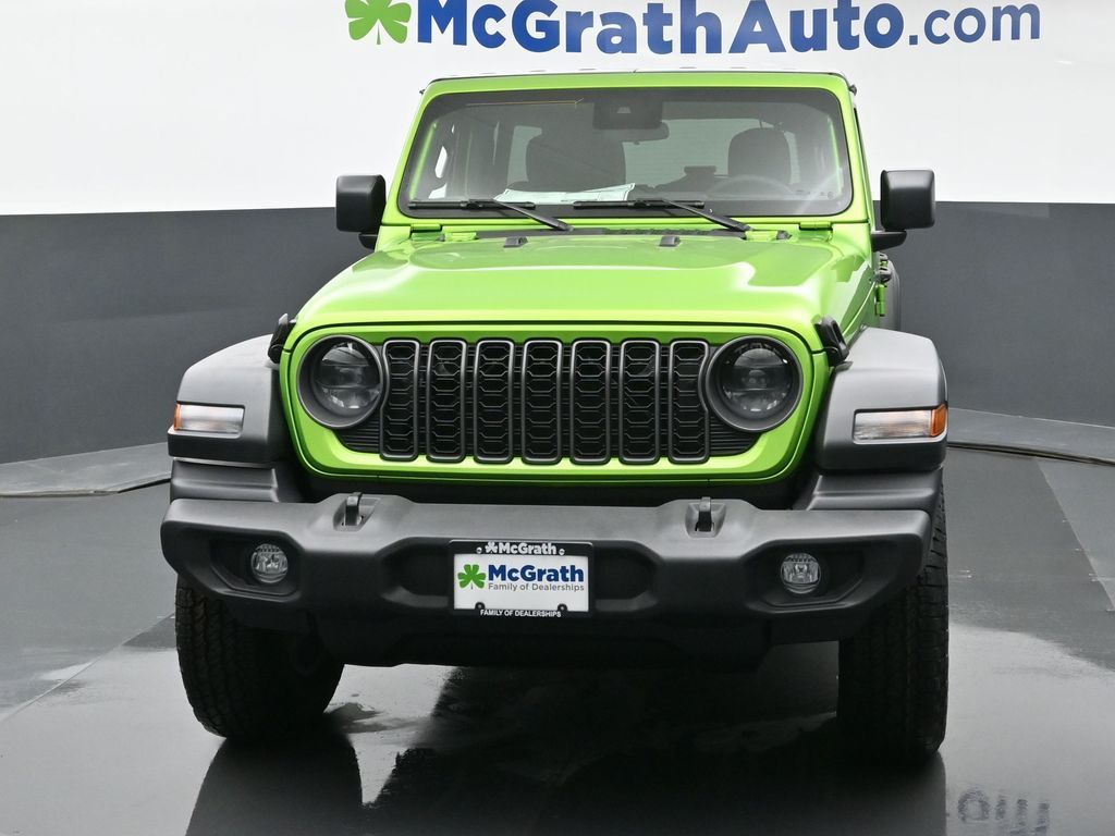 2025 Jeep Wrangler Sport S photo 3