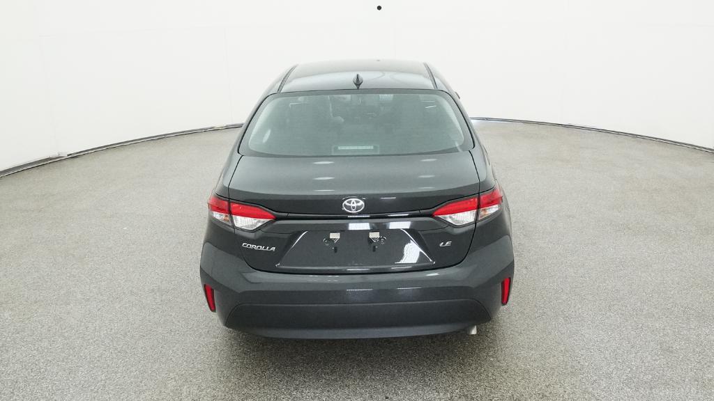 2025 Toyota Corolla LE photo 18