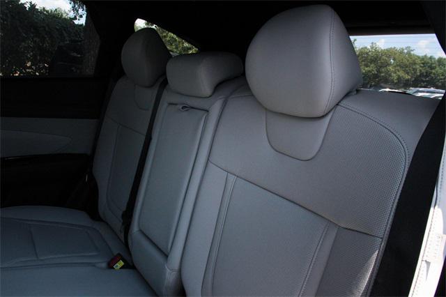 2025 Hyundai Tucson Limited photo 12