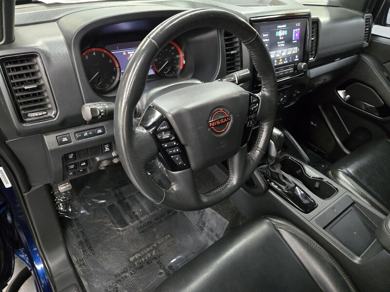 2022 Nissan Frontier PRO-4X photo 8