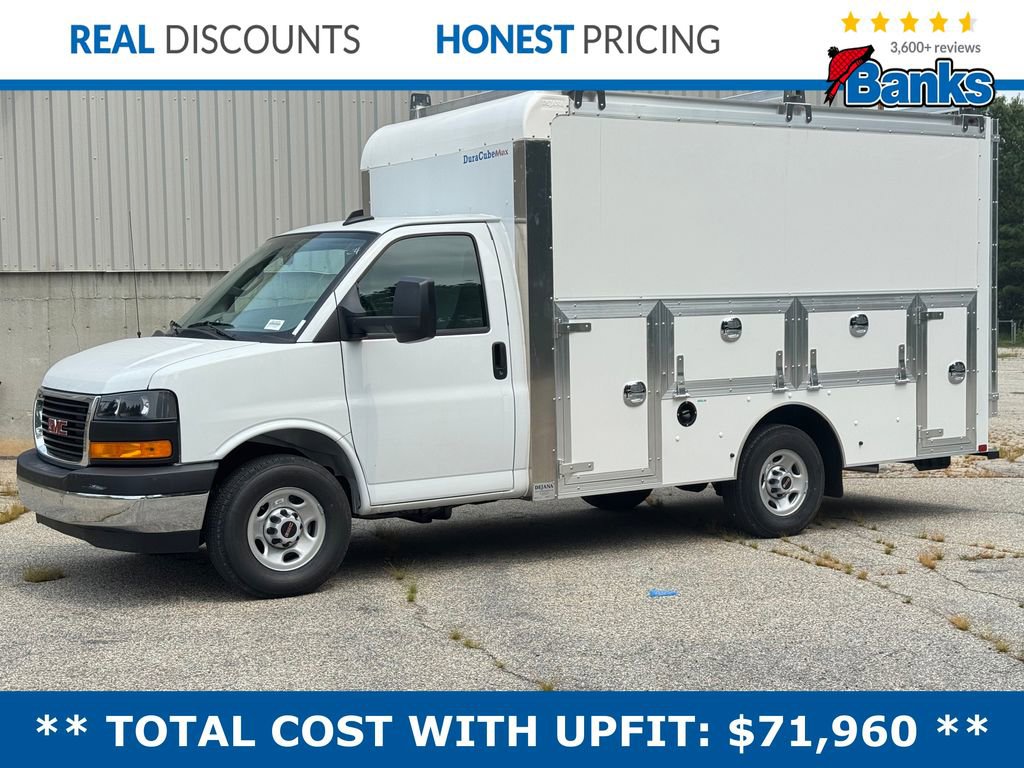 2025 GMC Savana Cutaway Work Van's photo