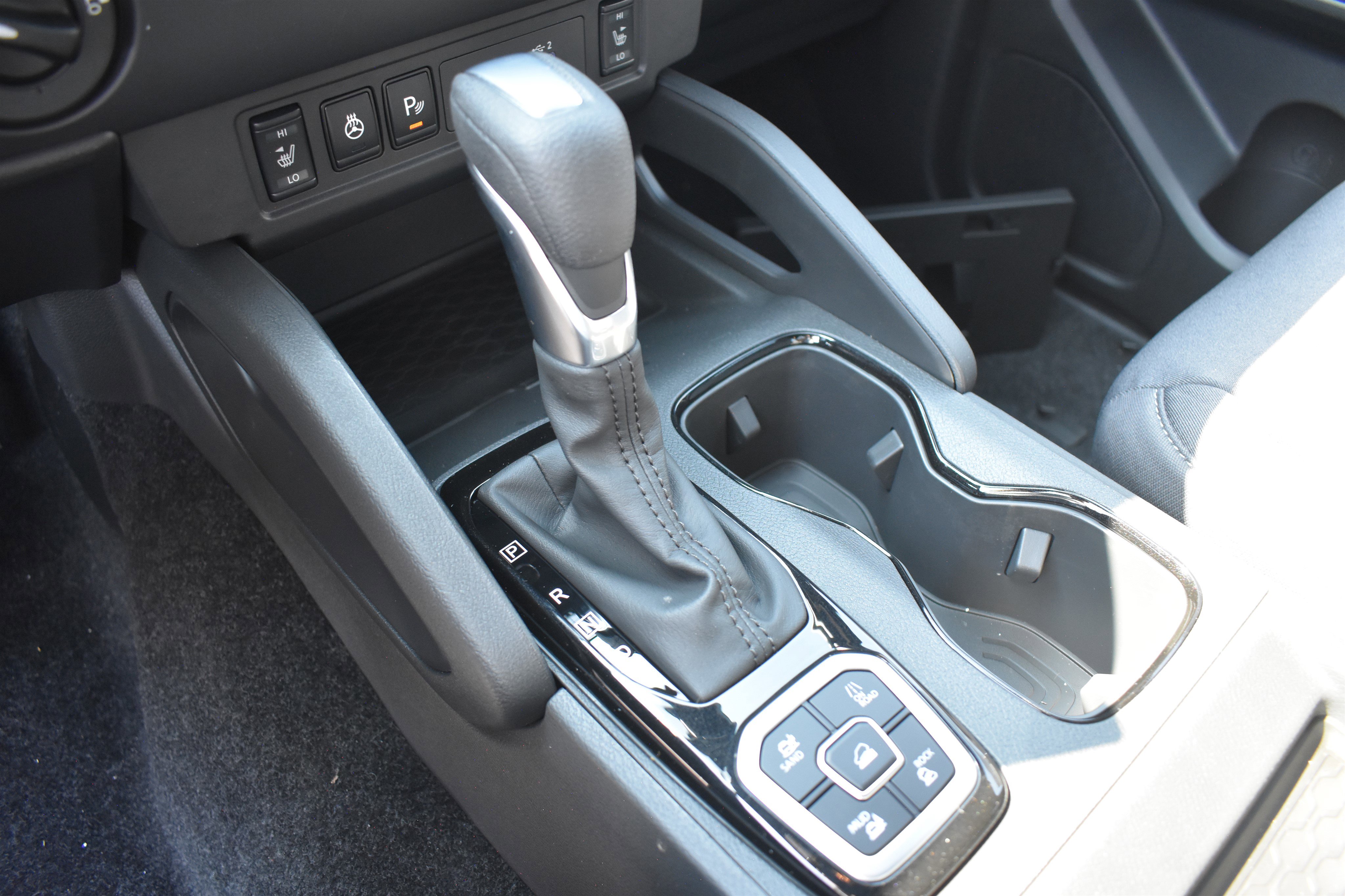2026 Nissan Frontier Crew Cab SV photo 16