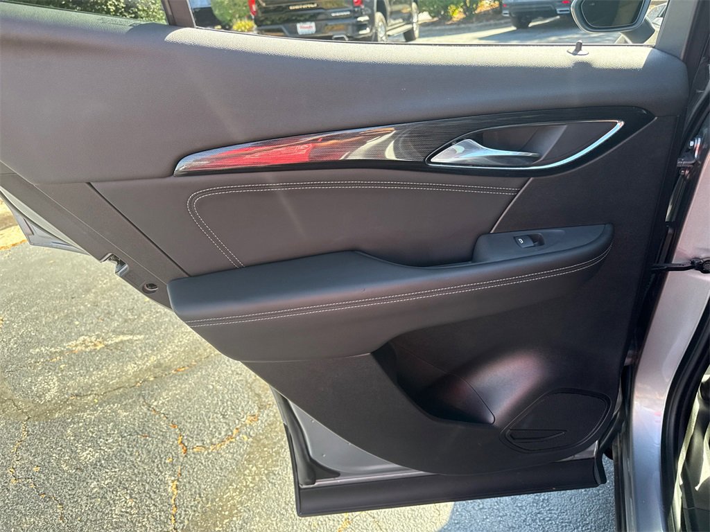 2023 Buick Envision Essence photo 28
