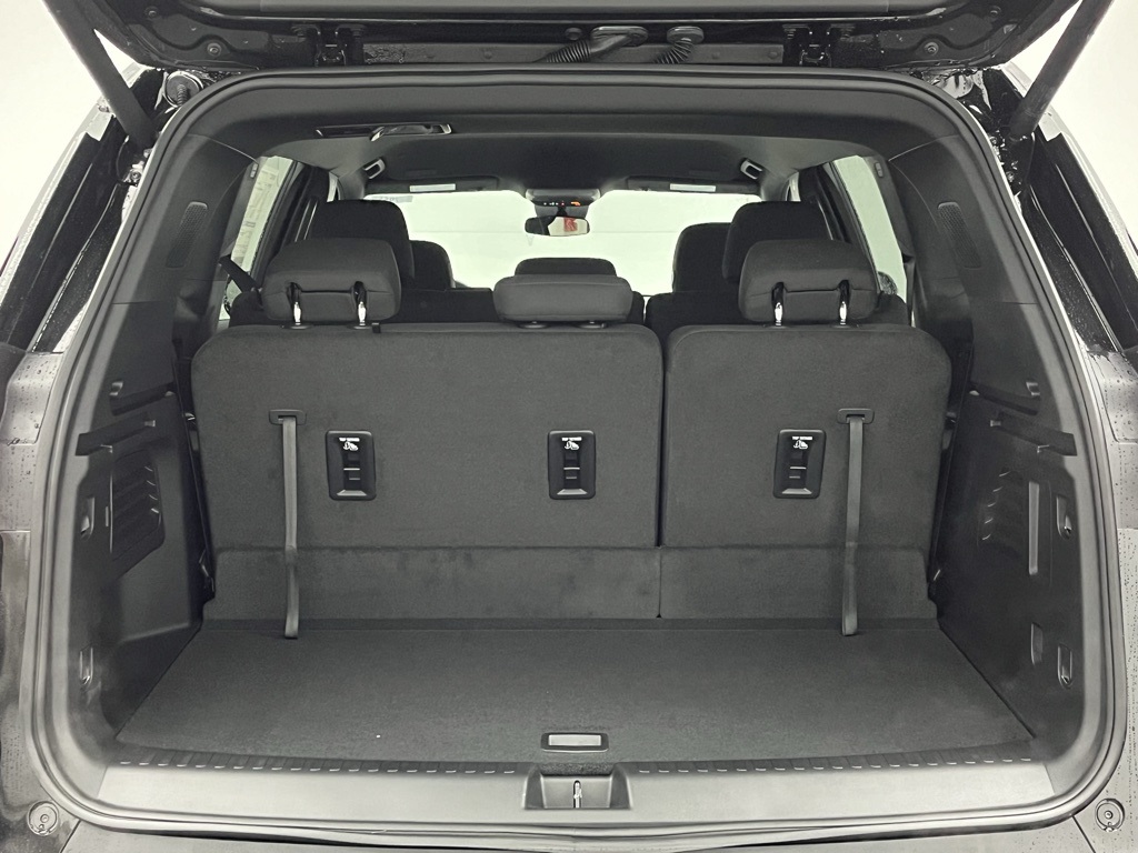 2025 Gmc Acadia Elevation photo 2