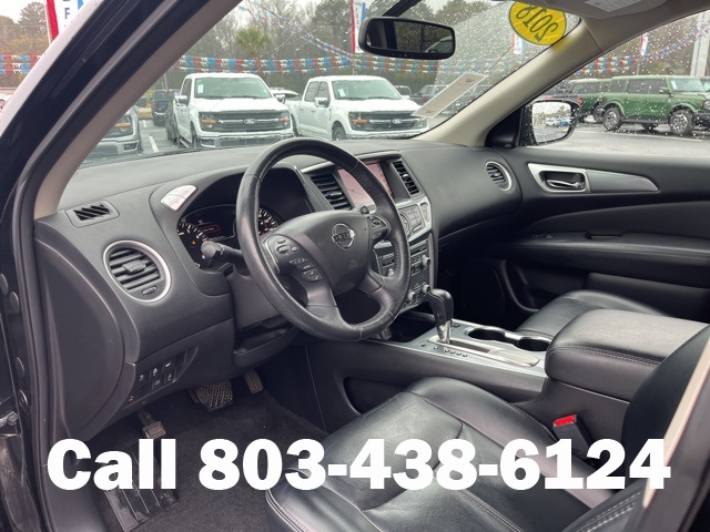 2018 Nissan Pathfinder SL photo 4