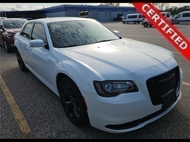2023 Chrysler 300 S