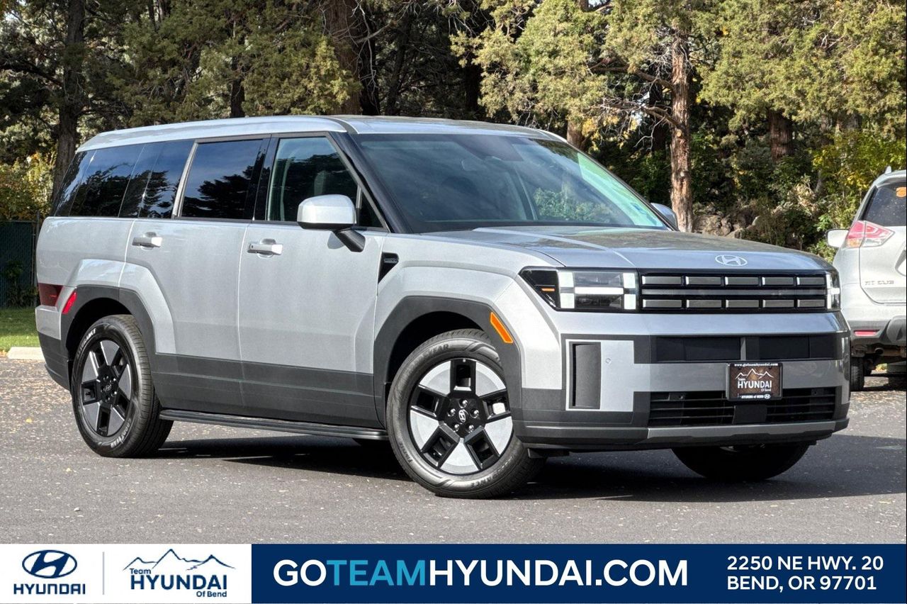 2026 Hyundai Santa Fe SE's photo