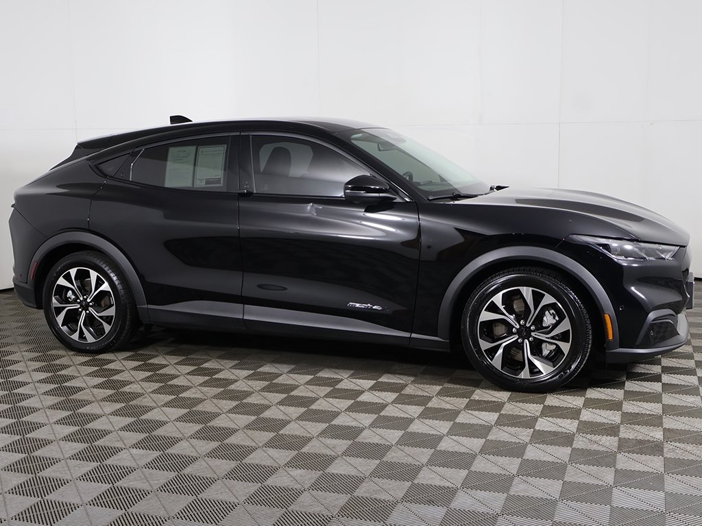 2024 Ford Mustang Mach-E Select photo 8