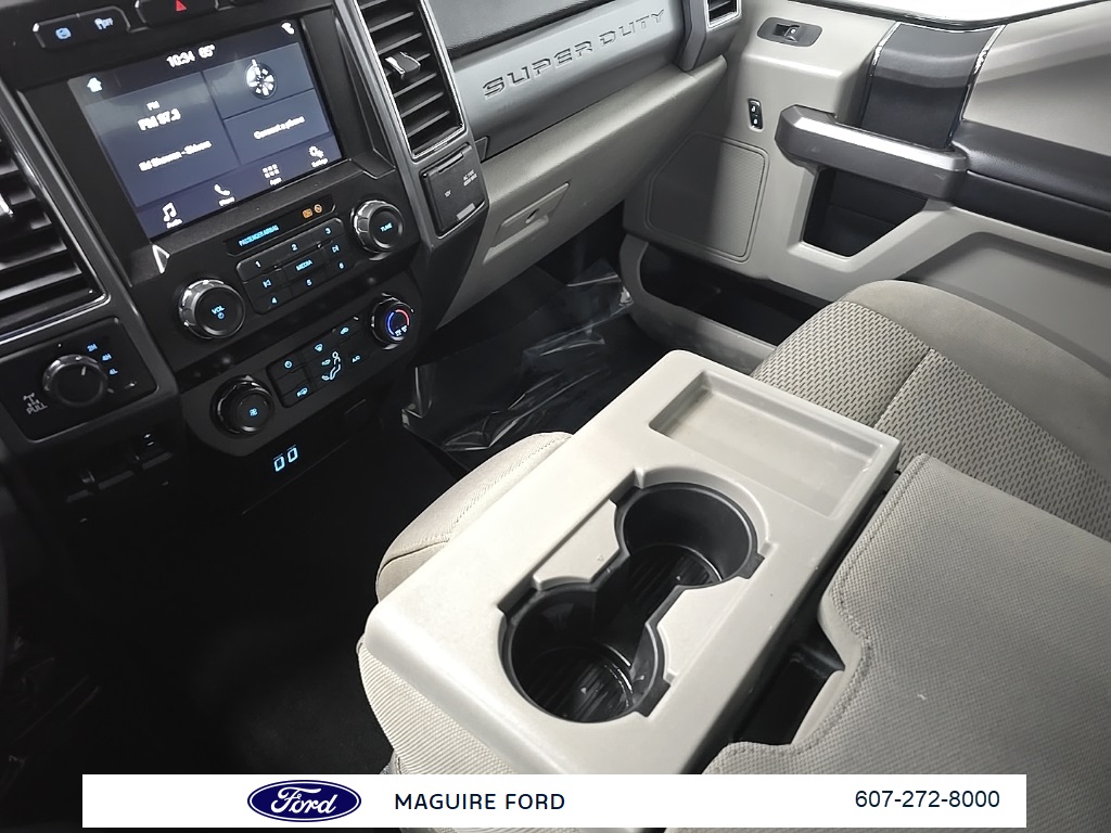 2019 Ford F-350 XLT photo 22