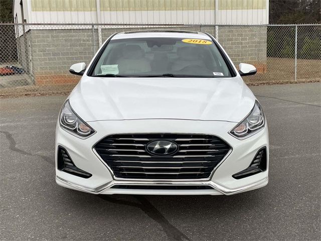 Used 2018 Hyundai Sonata Limited with VIN 5NPE34AF5JH605918 for sale in Gastonia, NC