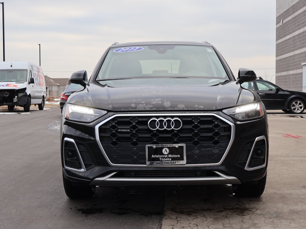 Used 2022 Audi Q5 Premium with VIN WA1GAAFY8N2090180 for sale in Kansas City