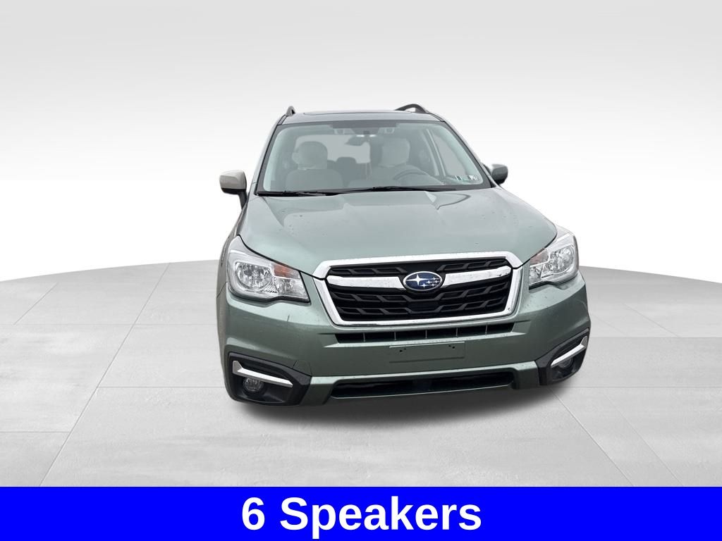 2018 Subaru Forester 2.5i Premium photo 3