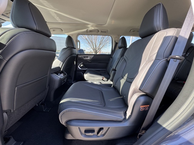 2025 Infiniti QX80 Luxe photo 28