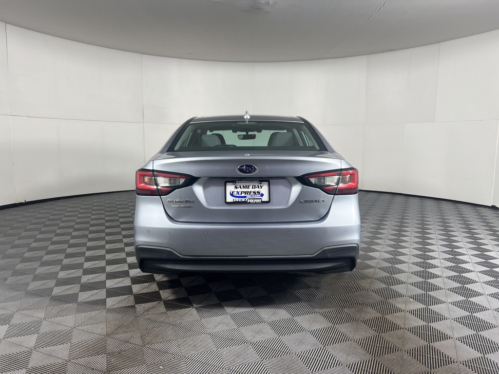 2020 Subaru Legacy Limited photo 3