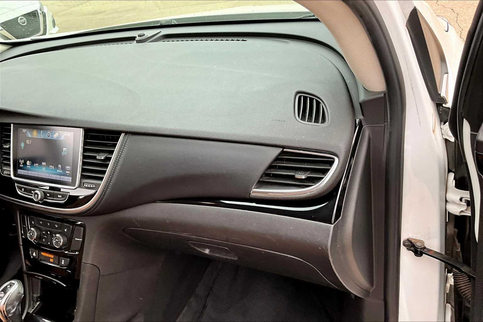 2019 Buick Encore Essence photo 16
