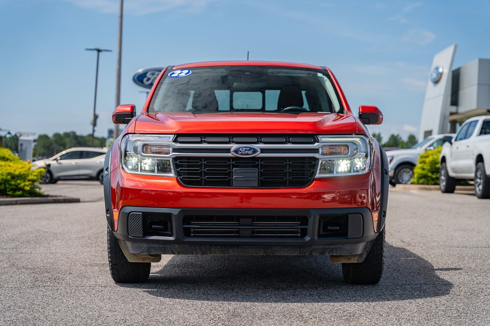 2022 Ford Maverick Lariat photo 2