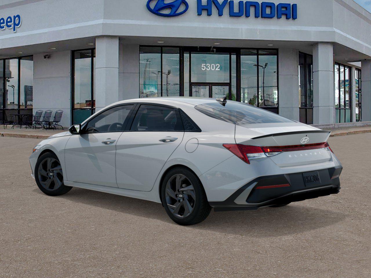 2026 Hyundai Elantra SEL Sport photo 3