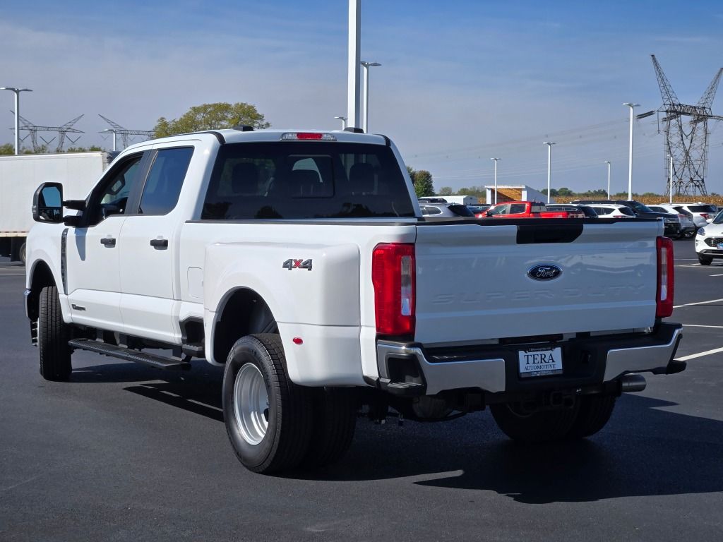 2024 Ford F-350 XL photo 13