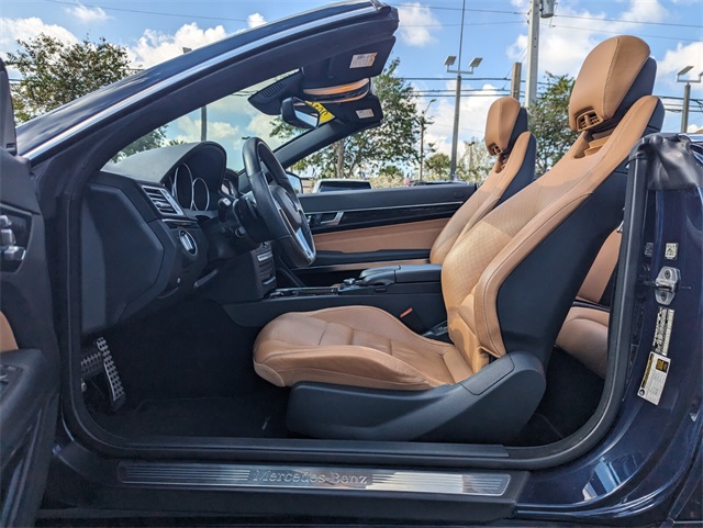 2016 Mercedes Benz E 400 photo 6