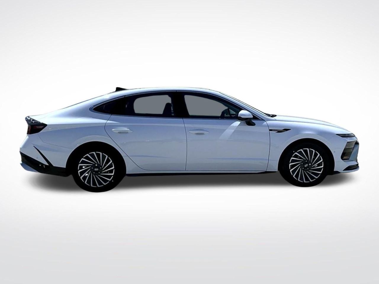 2025 Hyundai Sonata Hybrid Limited photo 4