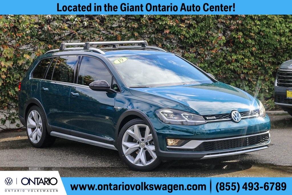 2019 Volkswagen Golf Alltrack Alltrack SE's photo