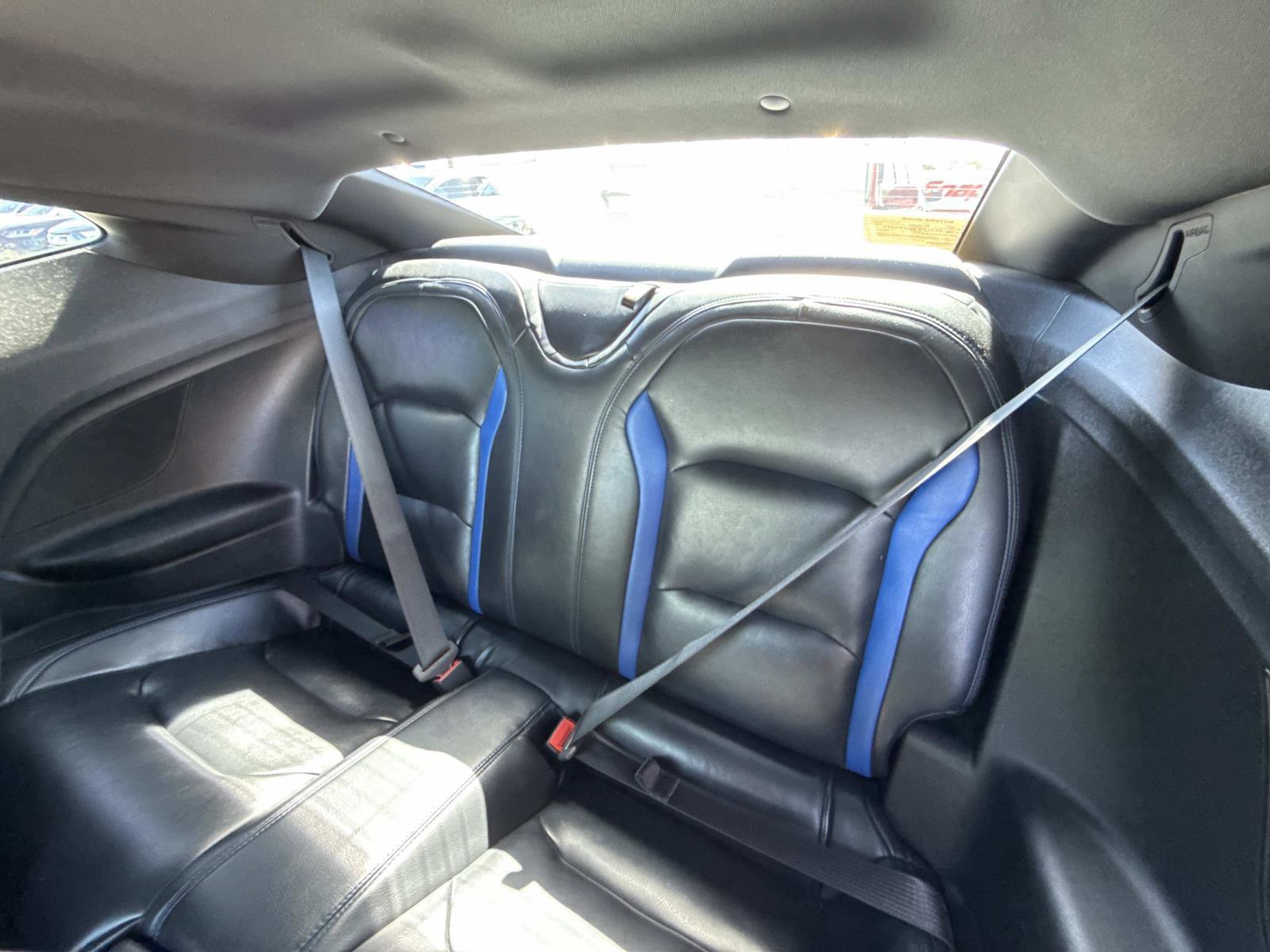2019 Chevrolet Camaro 1LT photo 15