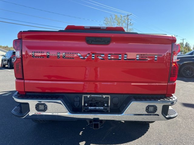 2022 Chevrolet Silverado 1500 LT photo 4