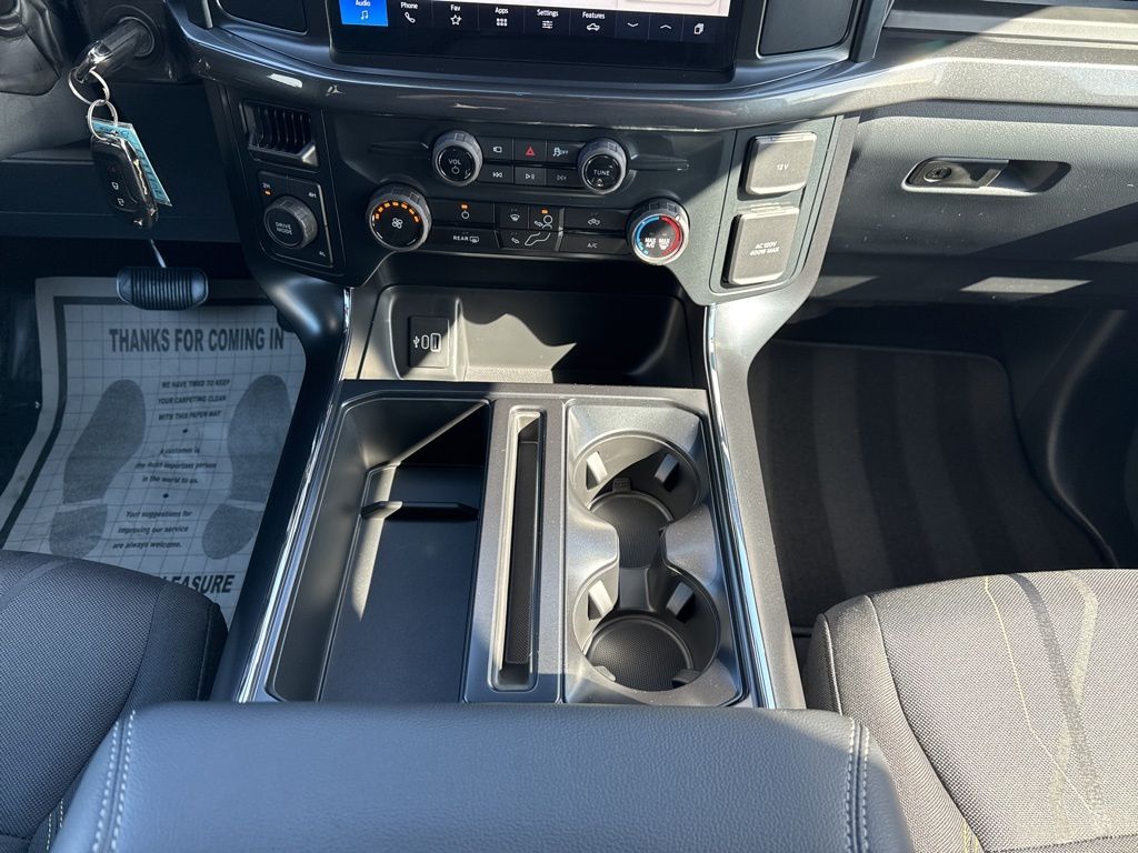 2025 Ford F-150 STX photo 28