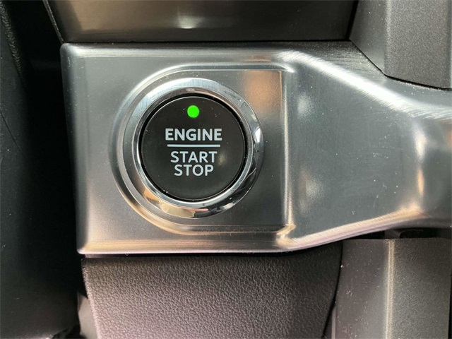 2022 Ford F-150 Lariat photo 14