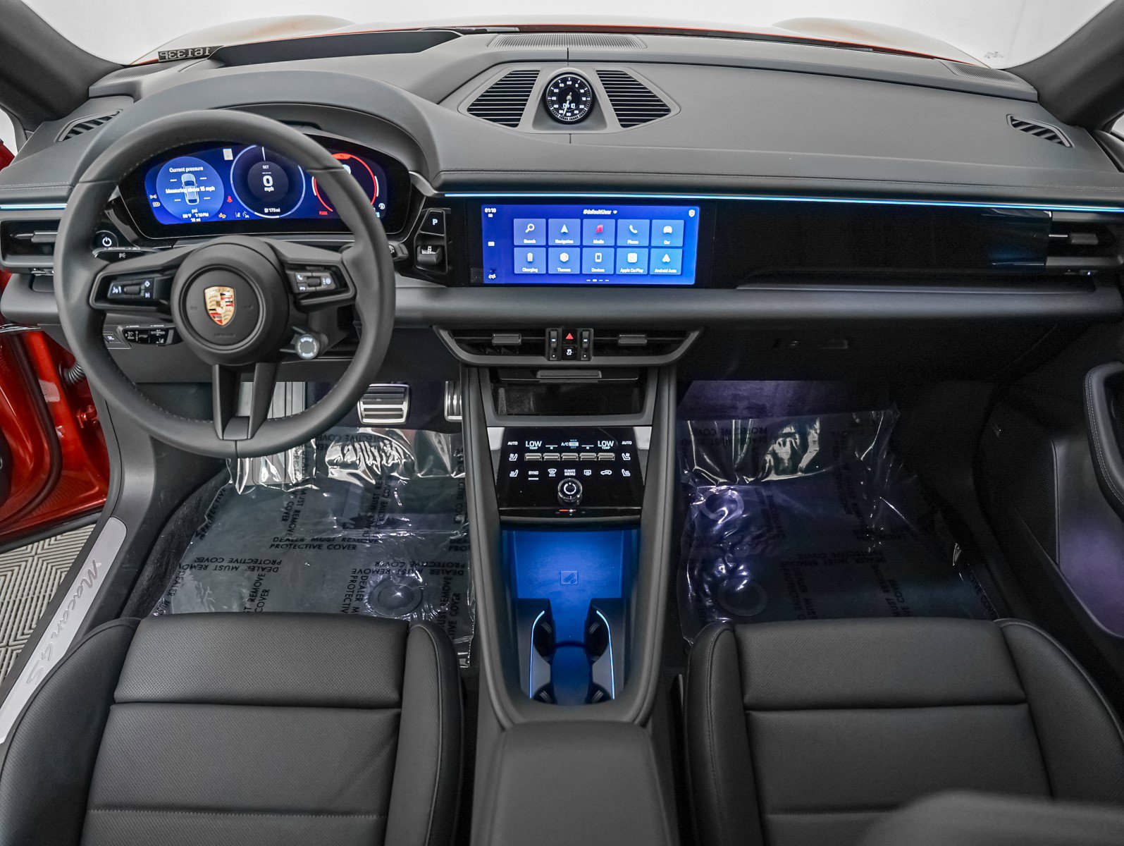 2025 Porsche Macan Electric photo 13