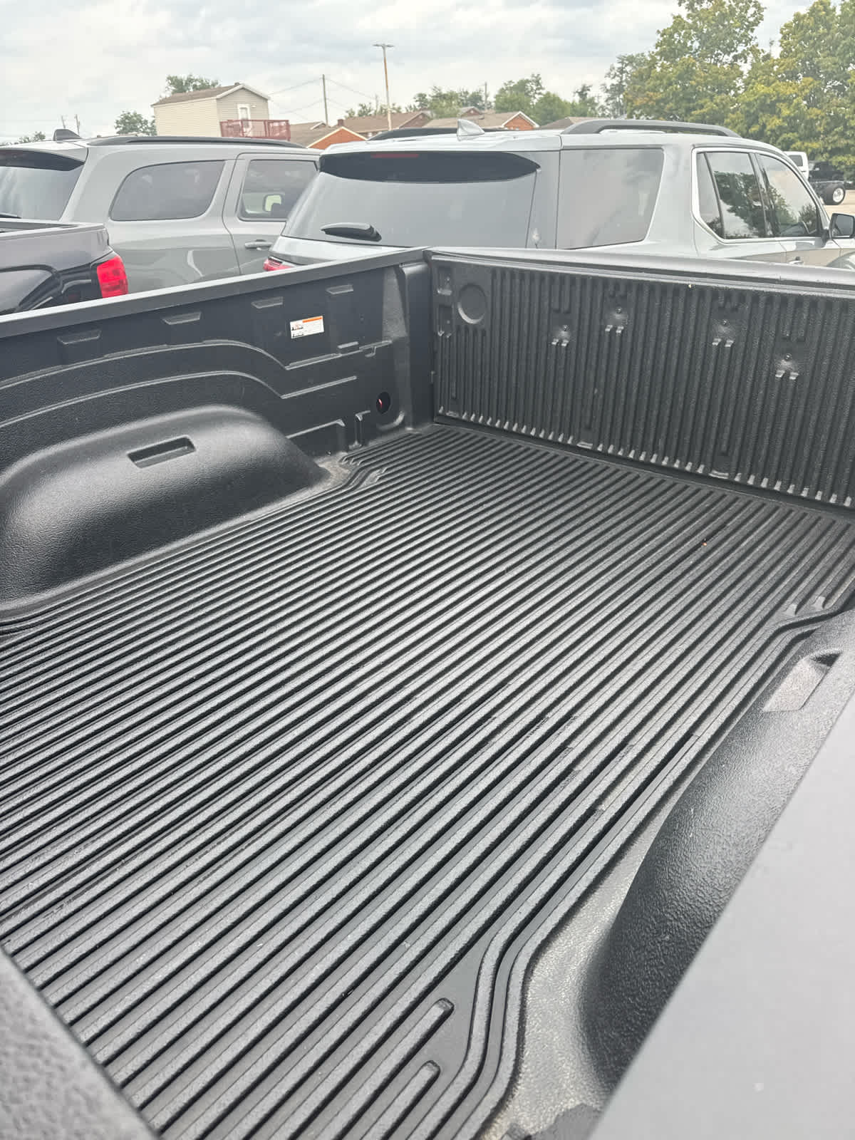 2024 Ram 1500 Classic SLT photo 7