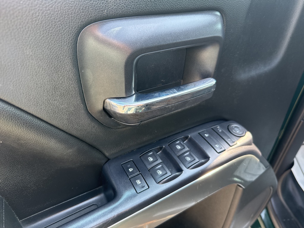 2015 Chevrolet Silverado 1500 LT photo 11