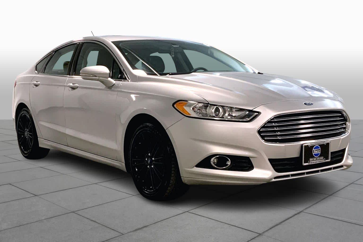 Used 2016 Ford Fusion SE with VIN 3FA6P0H99GR356147 for sale in Merriam, KS