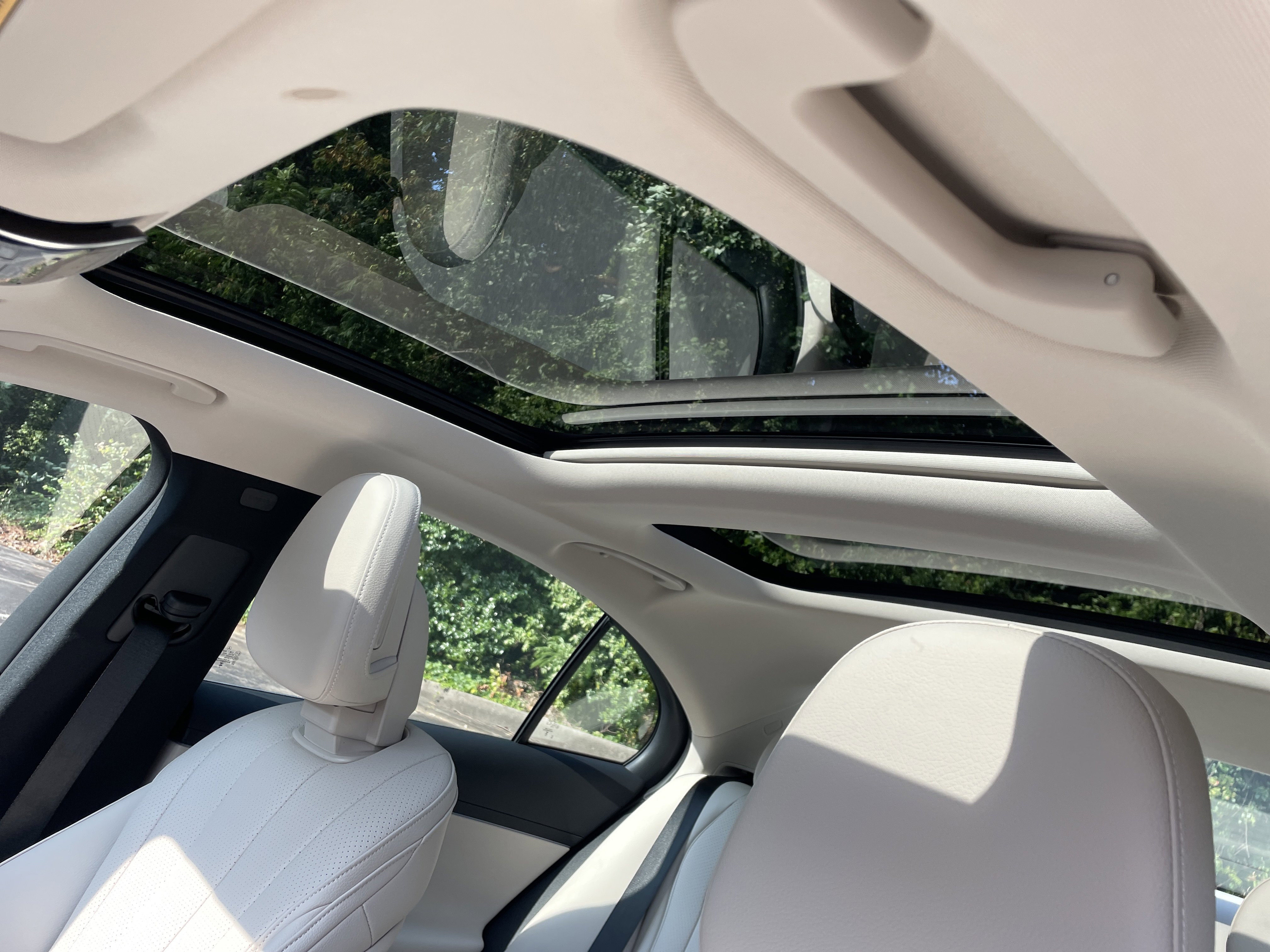 2026 Mercedes Benz E 350 photo 3