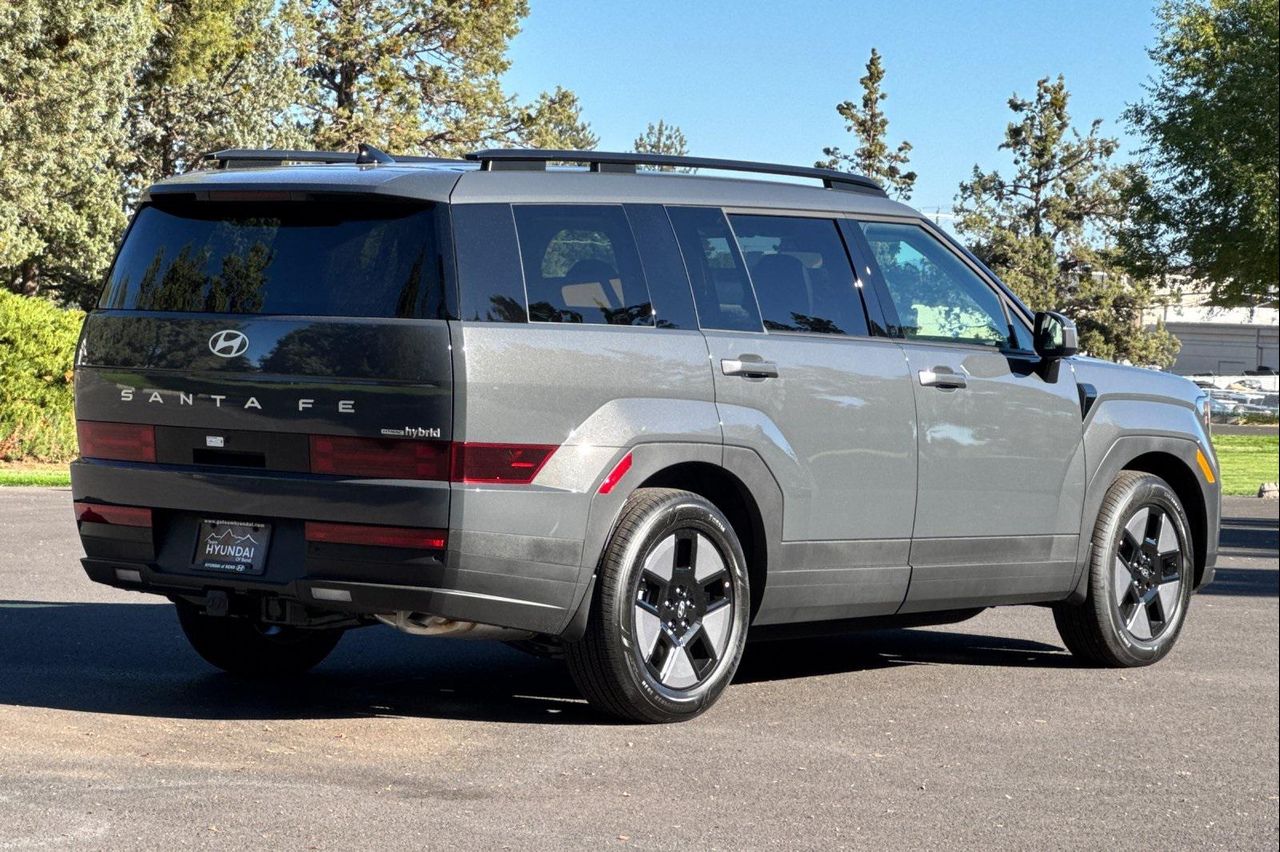 2026 Hyundai Santa Fe SEL photo 4