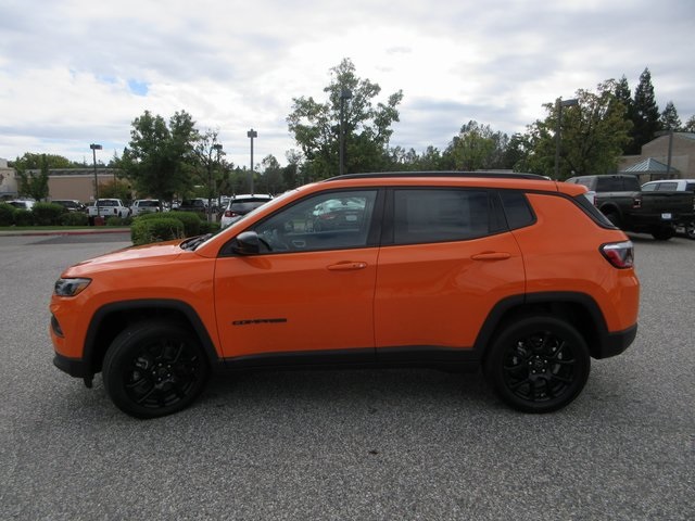 2026 Jeep Compass Latitude Altitude photo 4