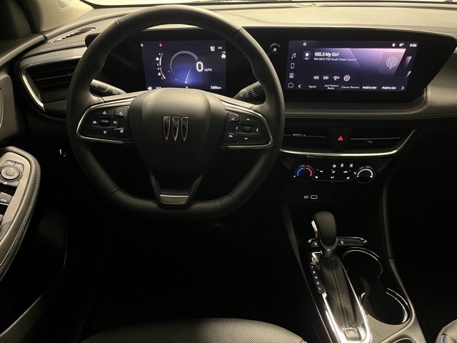 2025 Buick Encore GX Sport Touring photo 3