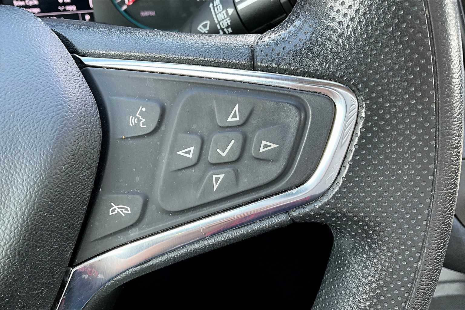 2021 Chevrolet Malibu 1LT photo 21