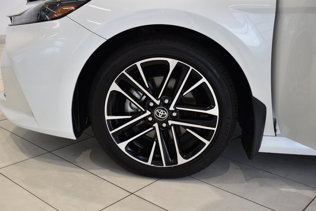 2025 Toyota Camry XLE photo 22