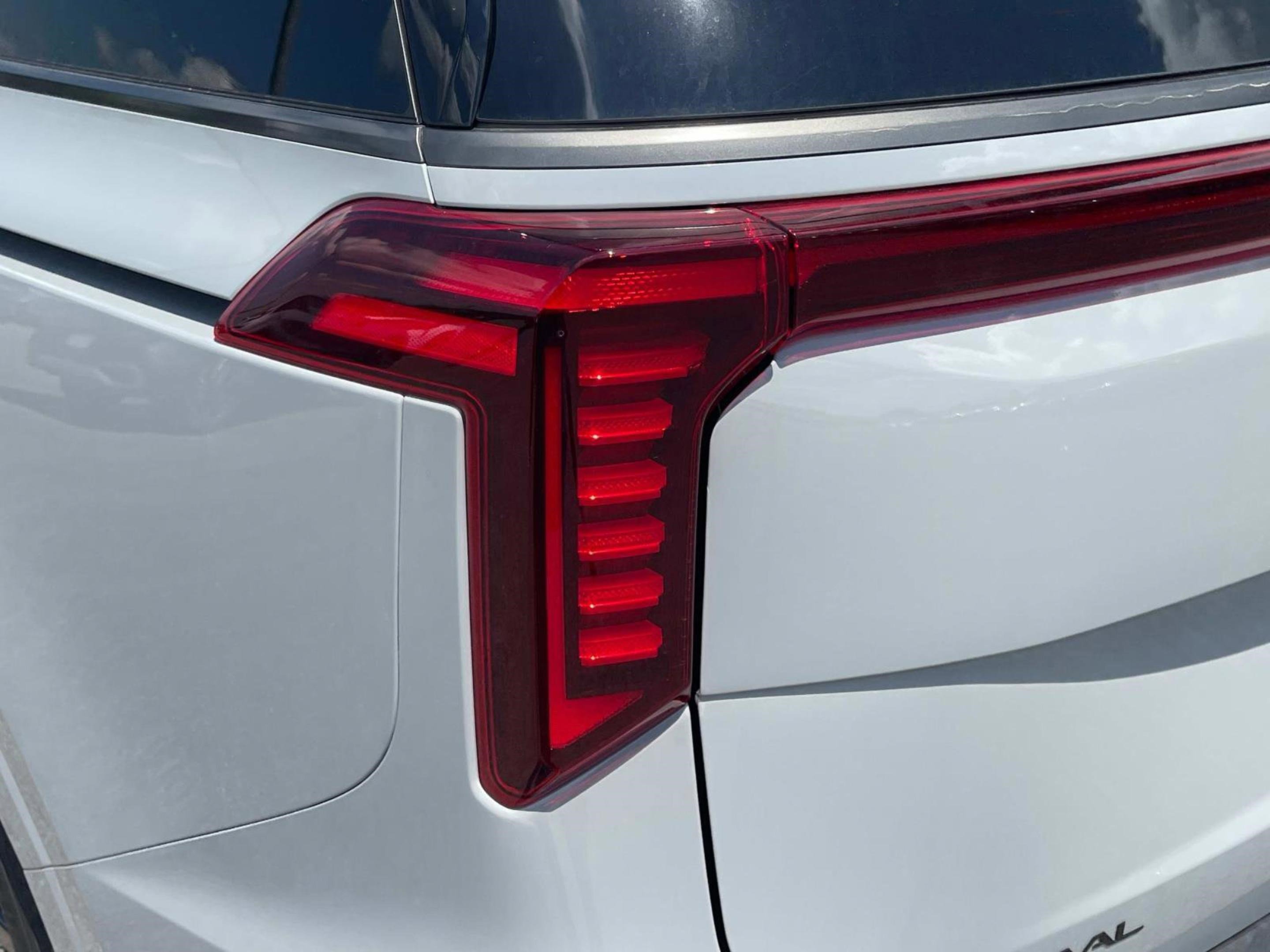 2026 Kia Carnival SX Prestige photo 10