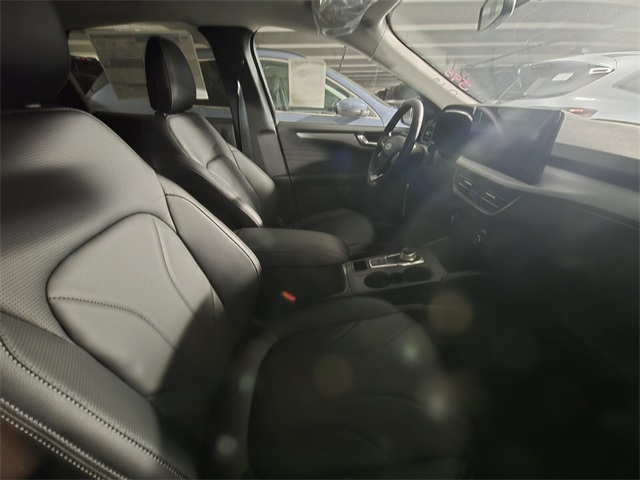 2025 Ford Escape Plug-In Hybrid Base photo 4