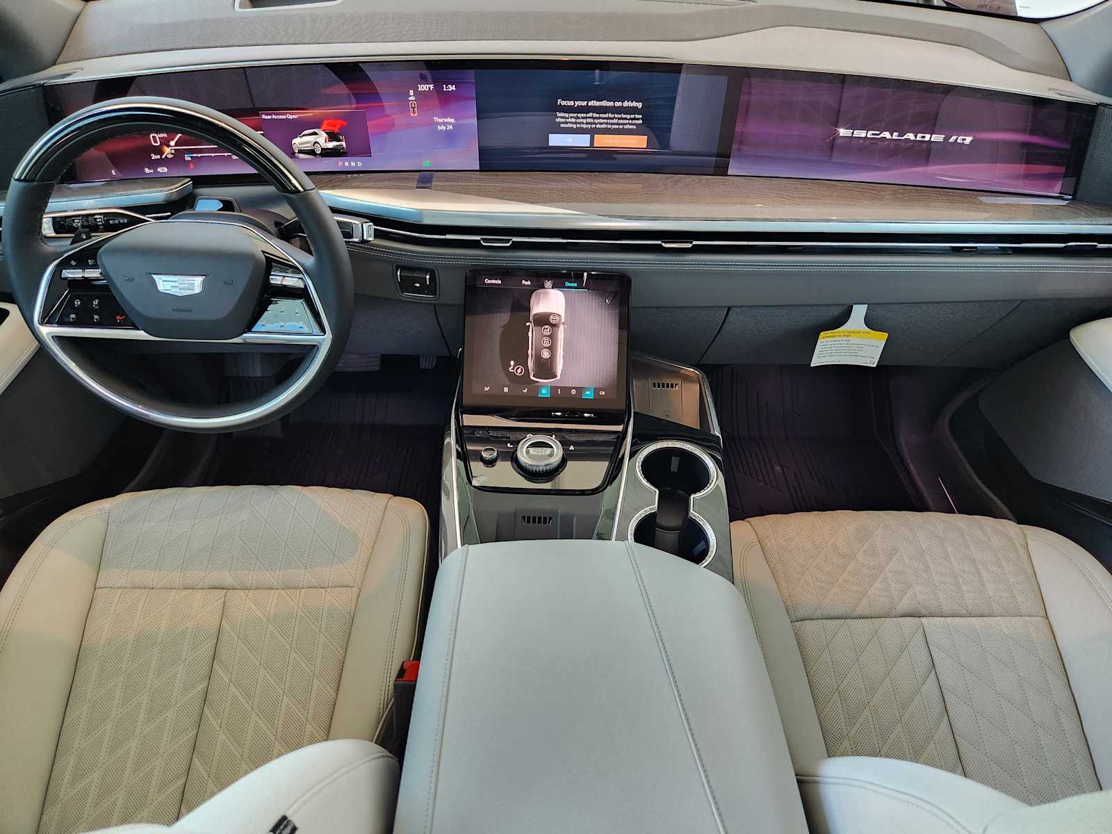 2026 Cadillac Escalade IQ Sport photo 17