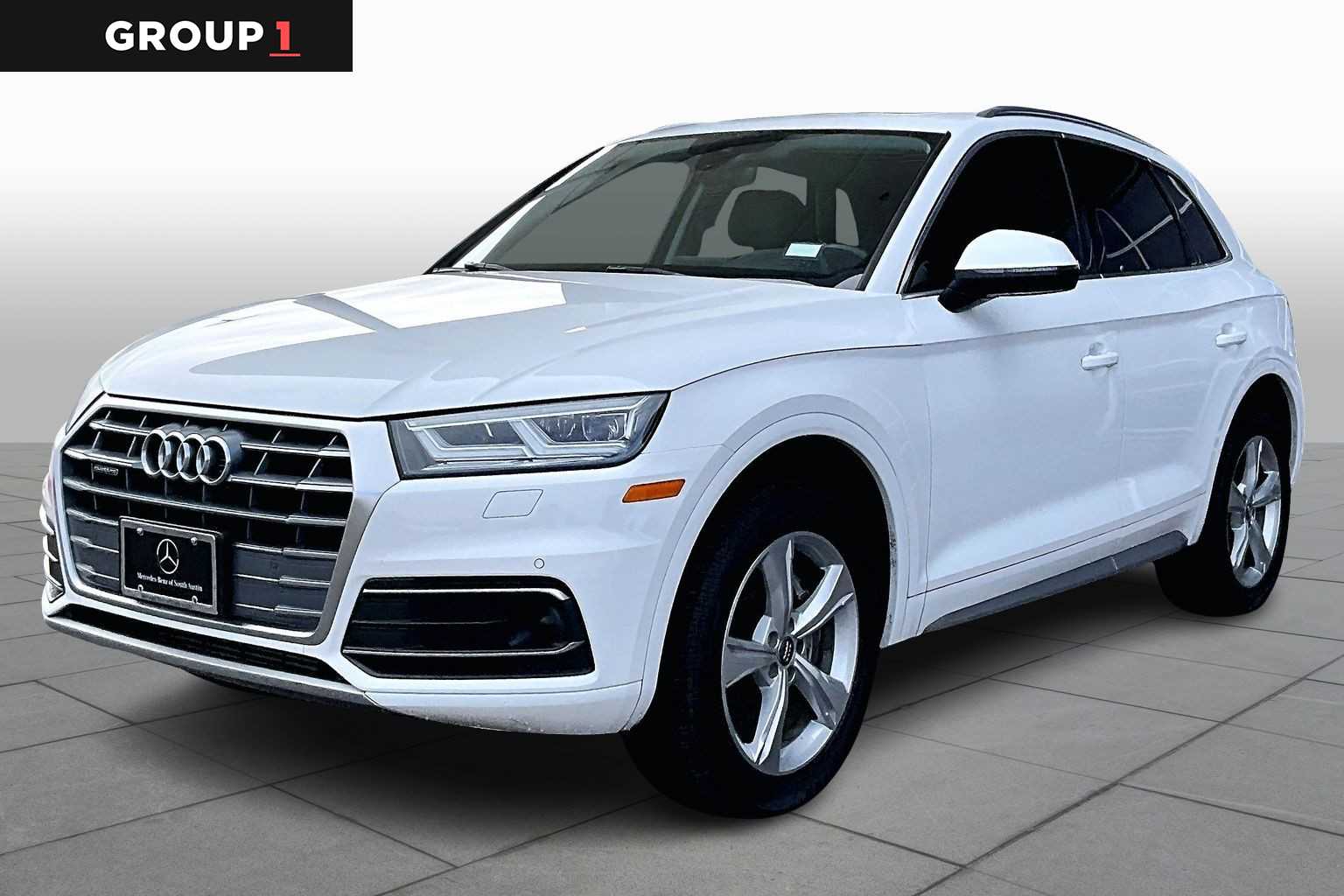 2020 Audi Q5 Premium Plus's photo