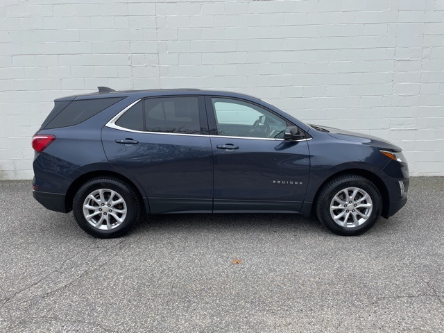2018 Chevrolet Equinox LT photo 3