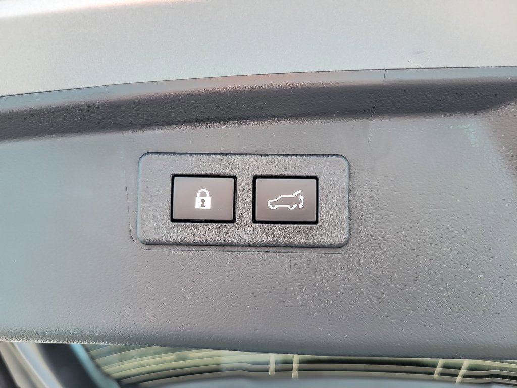 2025 SUBARU OUTBACK - Image 14