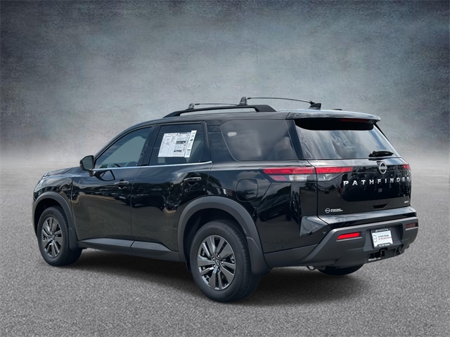 2025 Nissan Pathfinder SV photo 4